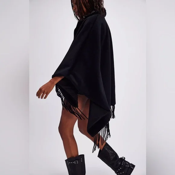 Understaded Leather Free People Poncho - Picture 4 of 10